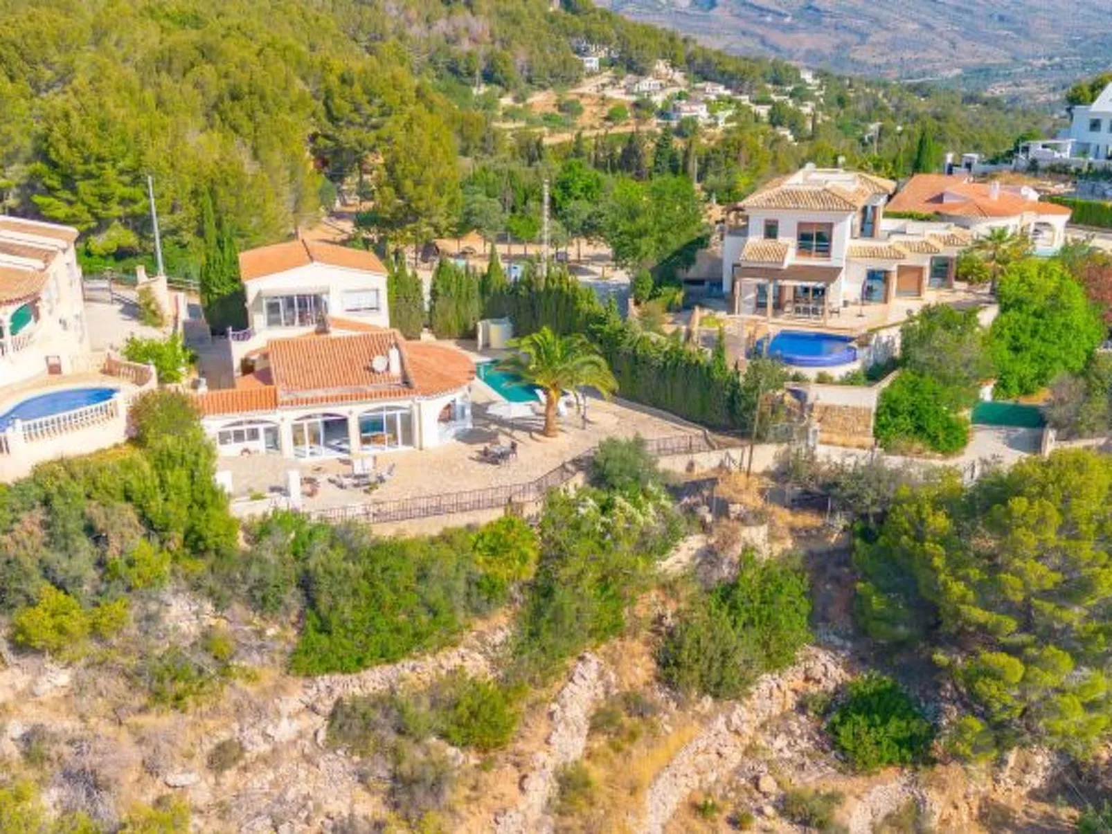 Villa Alicia - Plus - Image-tags.info