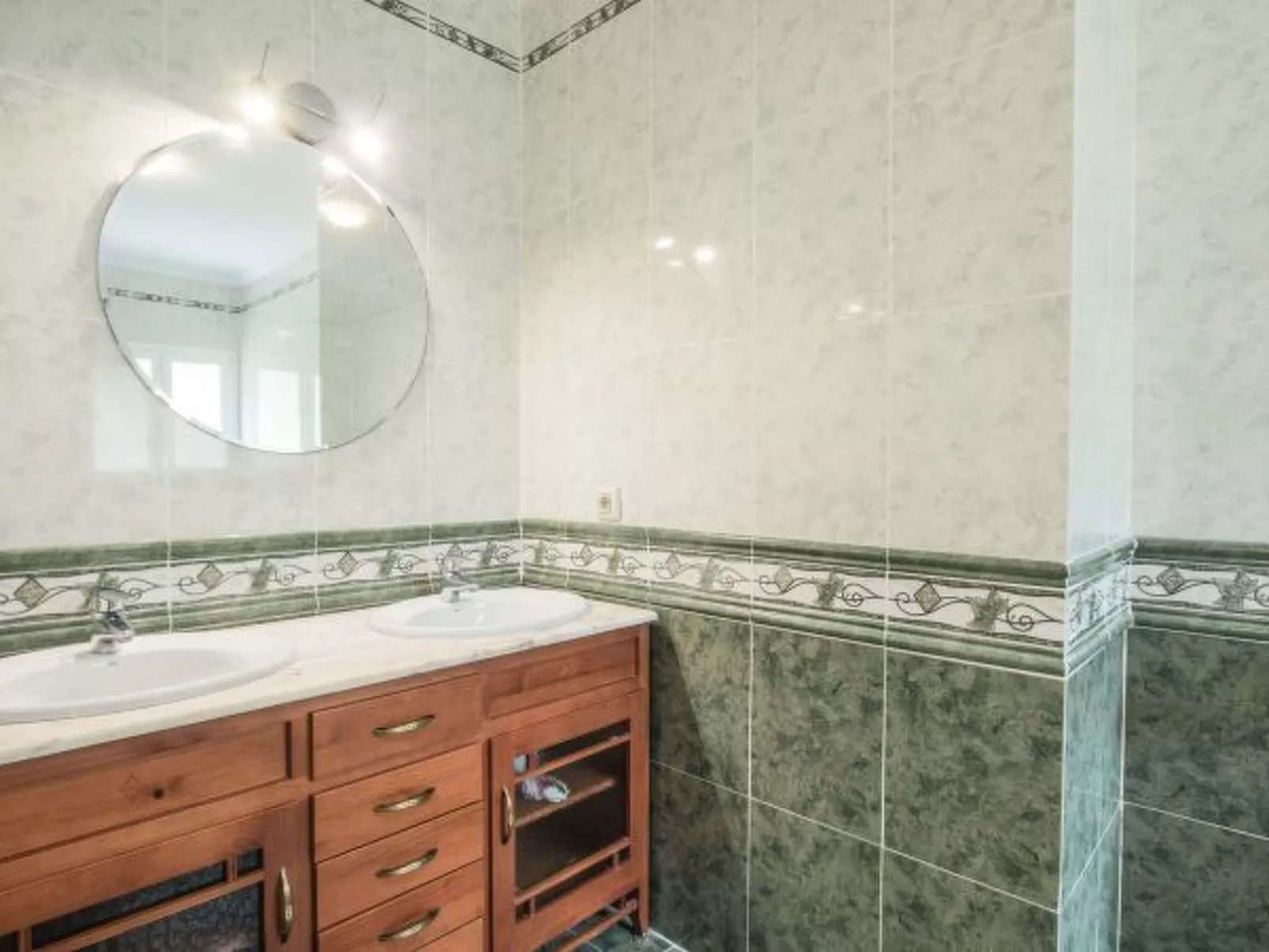 Villa Zelda - PlusHolidays - Image-tags.info