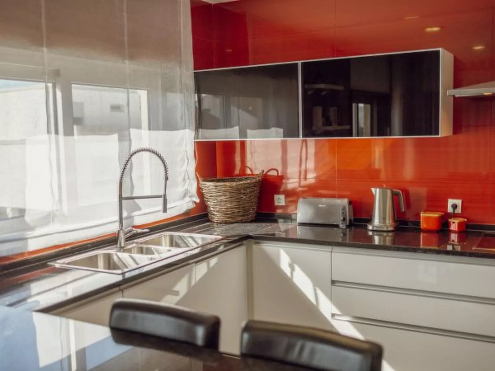 POOL & CINEMA VILLA by VACATIONY - Inside