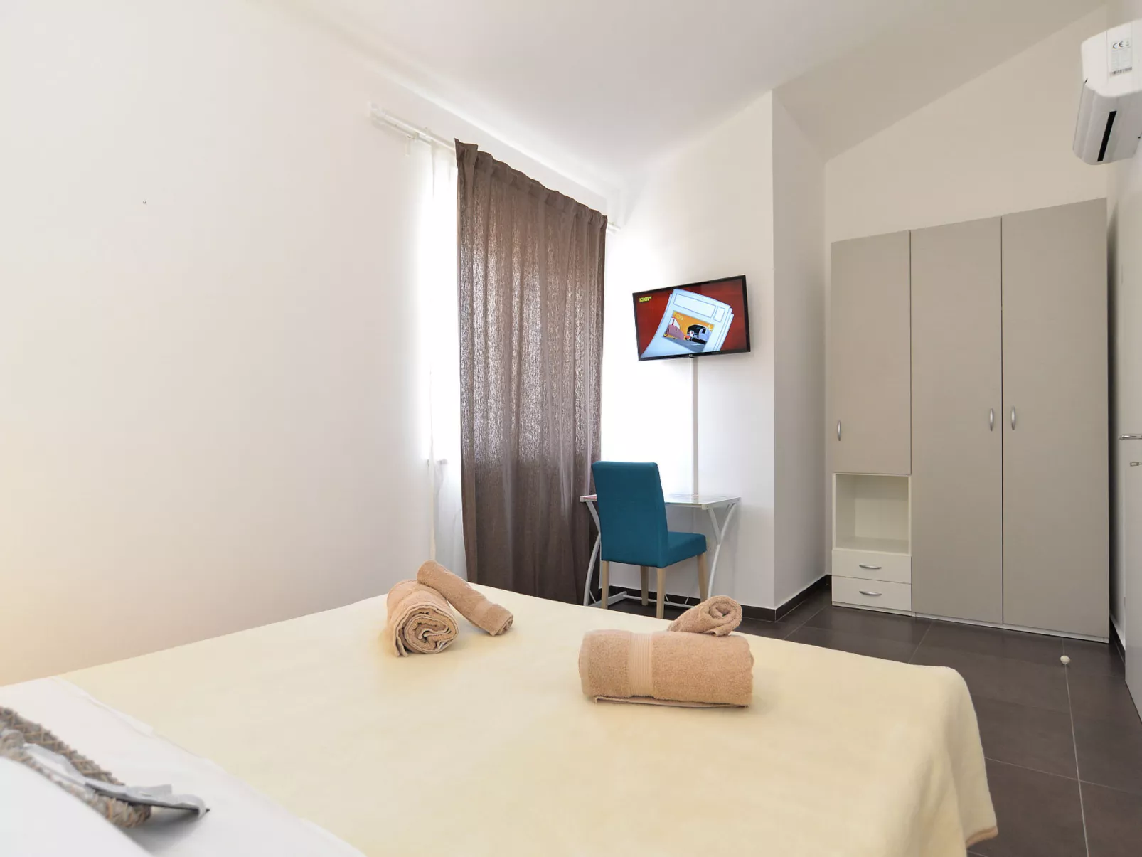 Villa 1519 - Image-tags.info