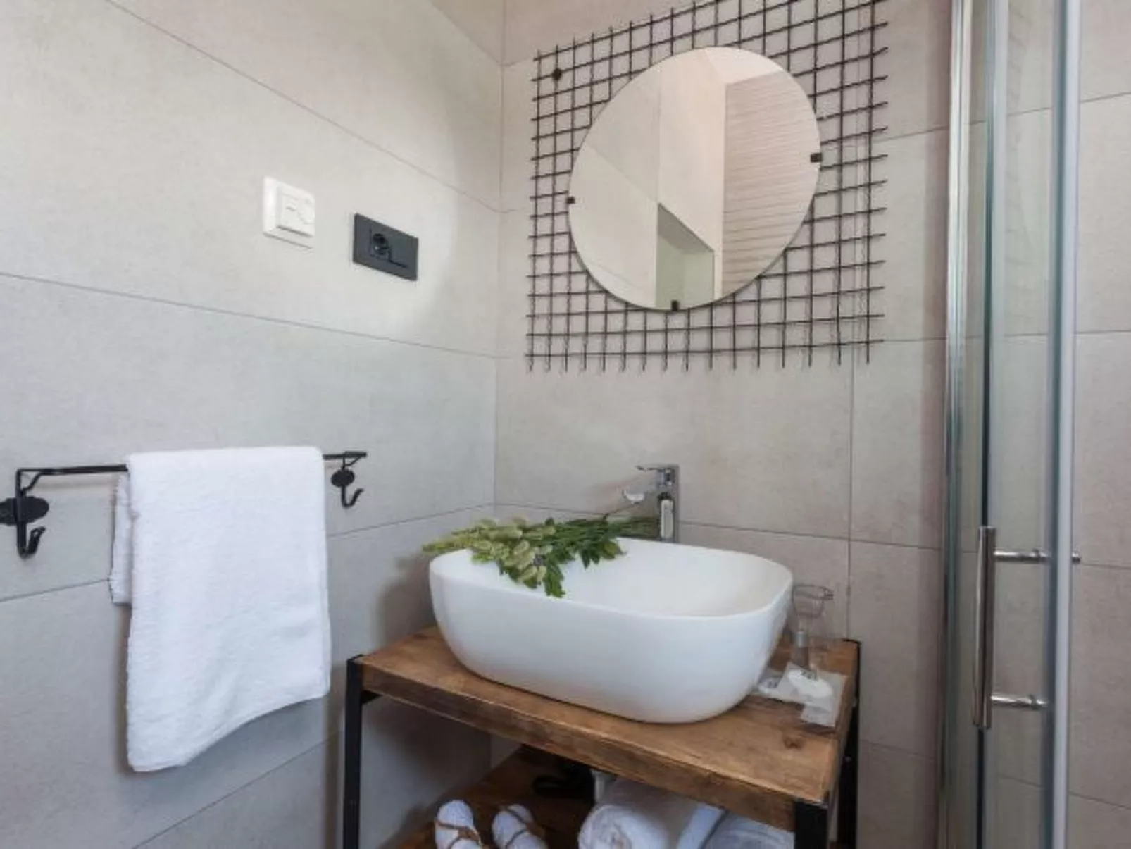 Villa Royal with heated pool - Image-tags.info