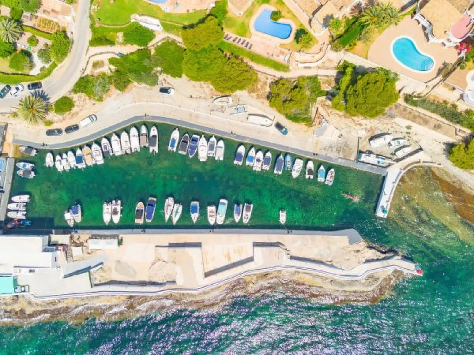 Villa Quimera - PlusHolidays - Image-tags.info