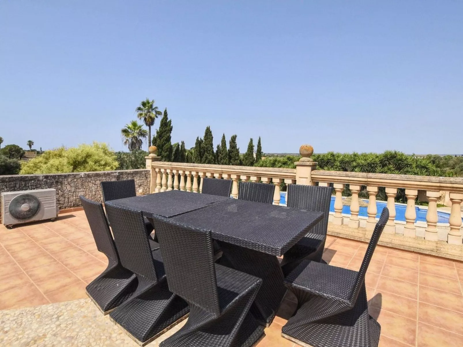 In Campos mit Privatem Pool - Draußen