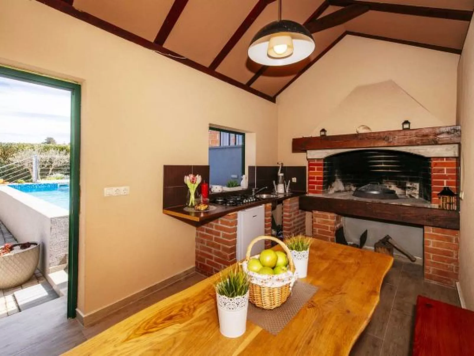 Villa Enna with heated pool - Image-tags.info