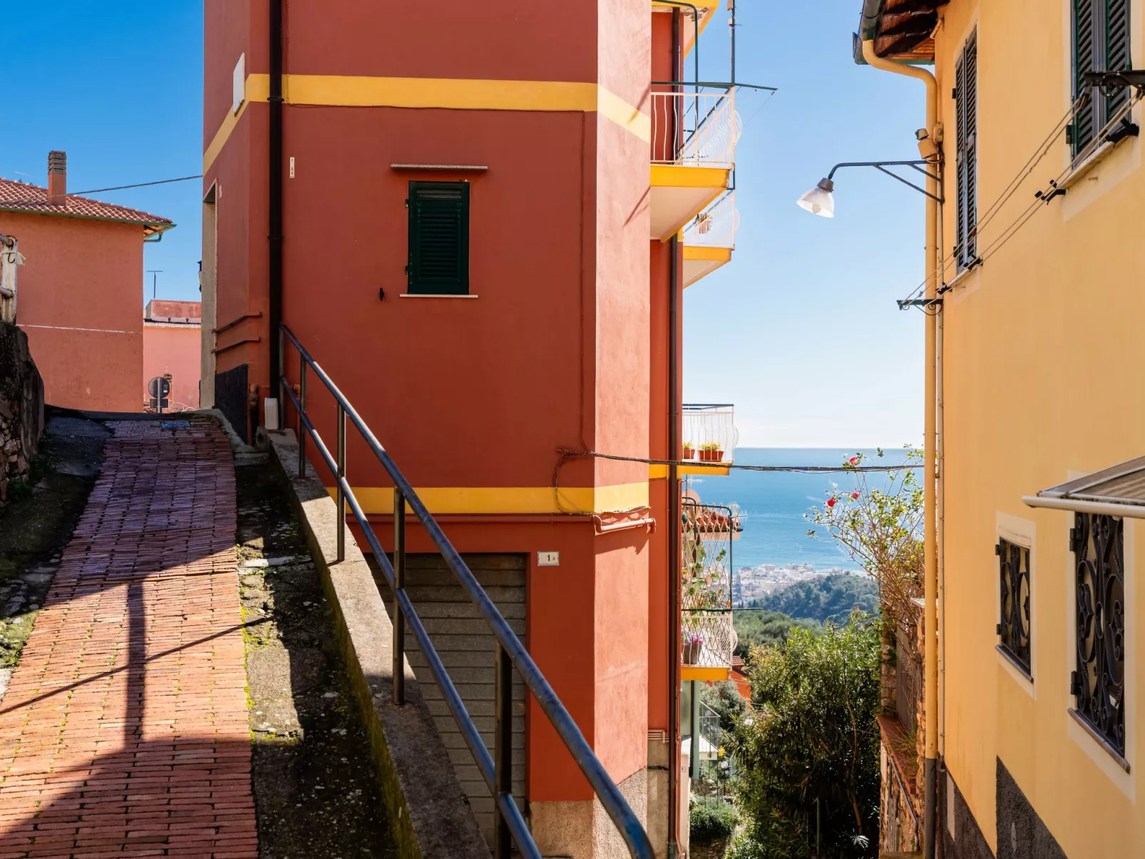 Terrazza con glicine - Dedans