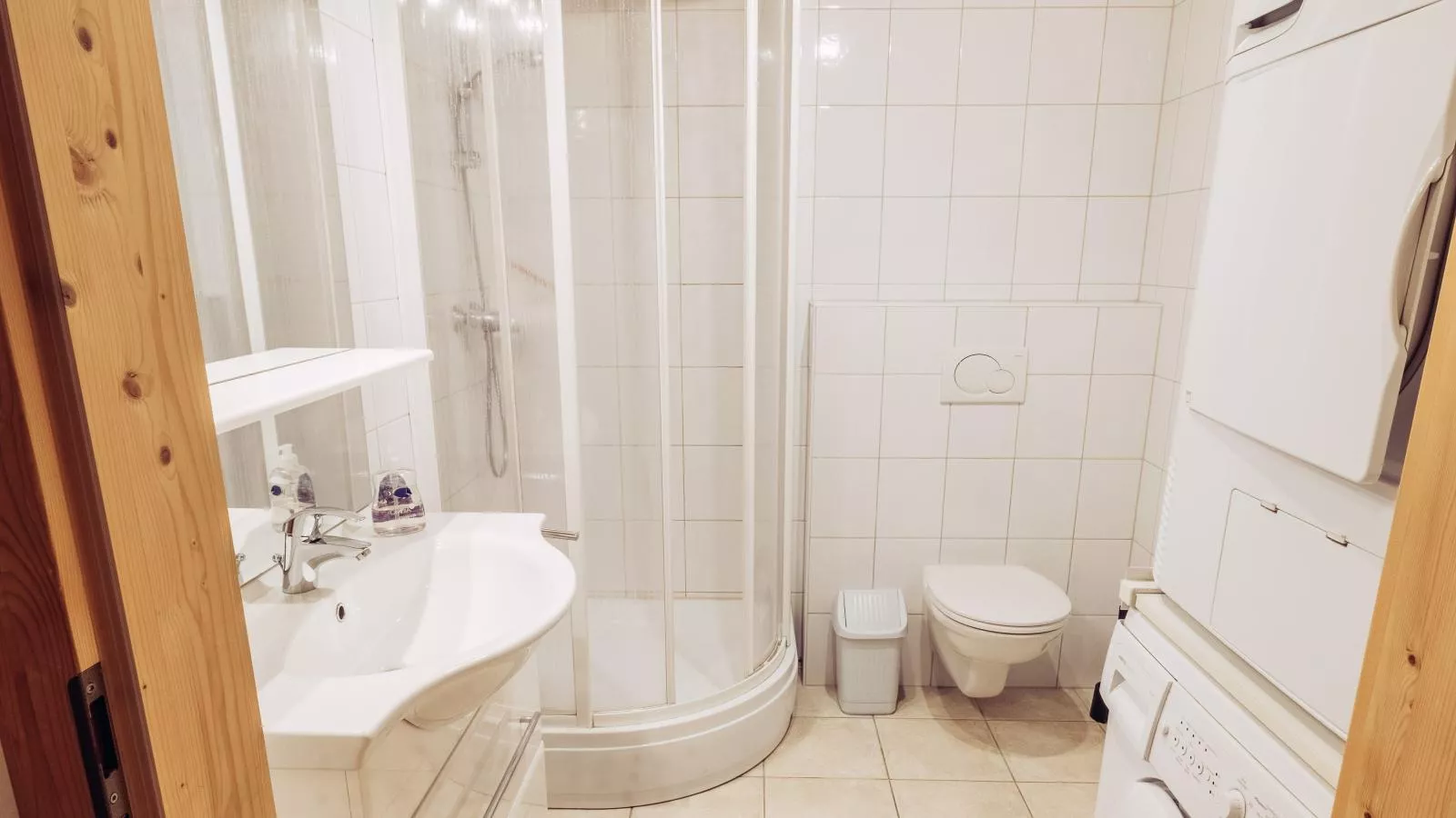 Kreischberg W12-Bathroom