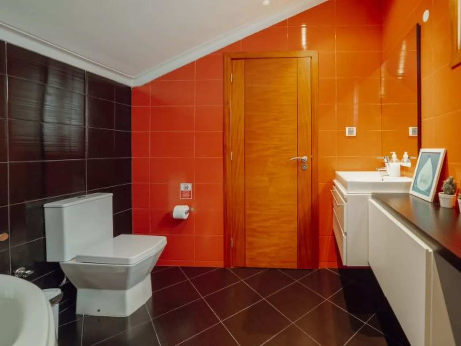 POOL & CINEMA VILLA by VACATIONY - Inside