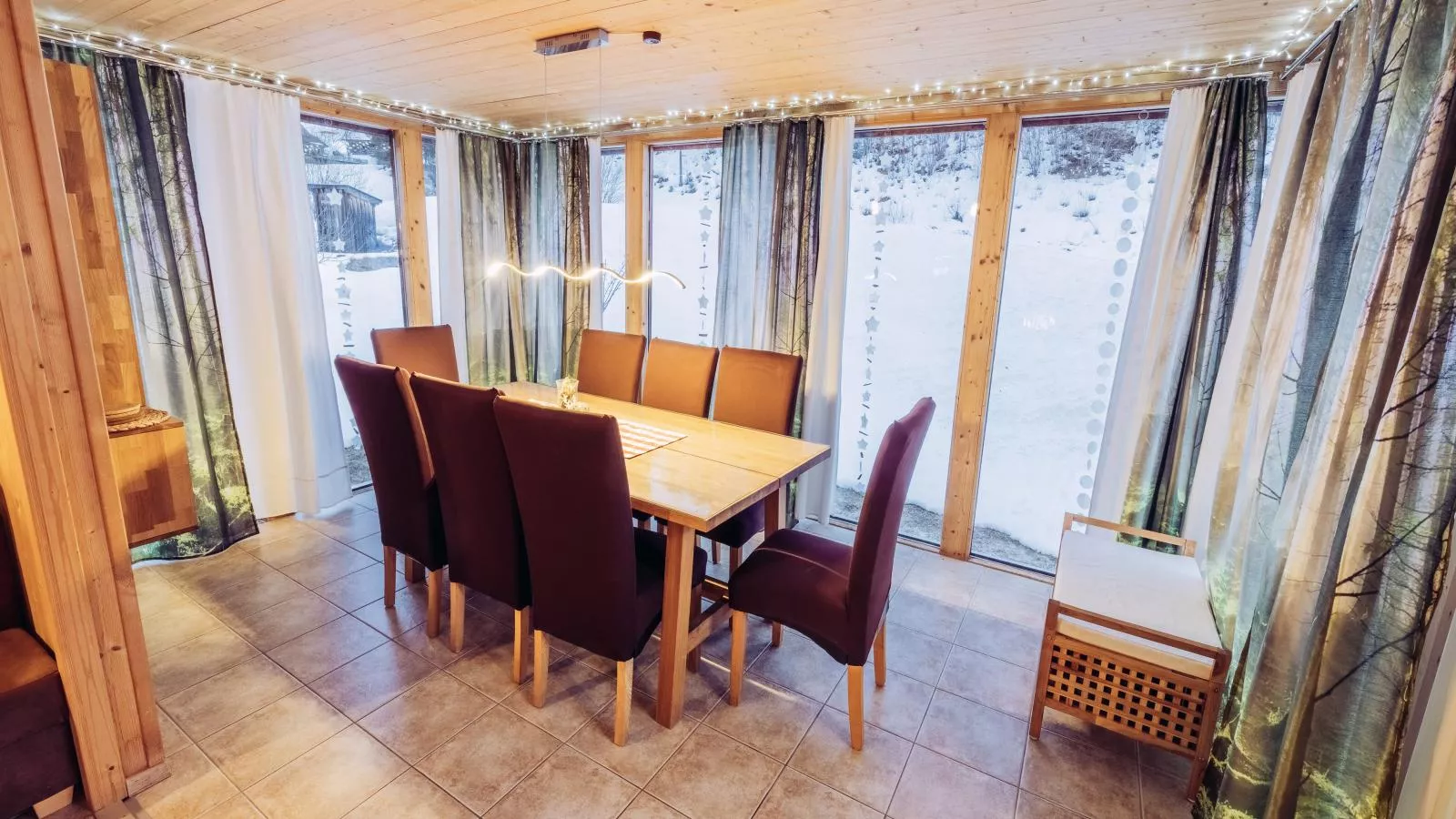 Kreischberg W13-Esszimmer