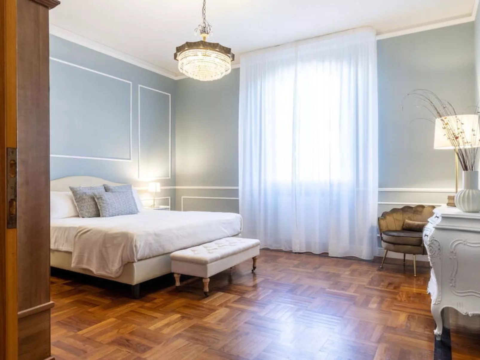 Villa i Portici - Inside