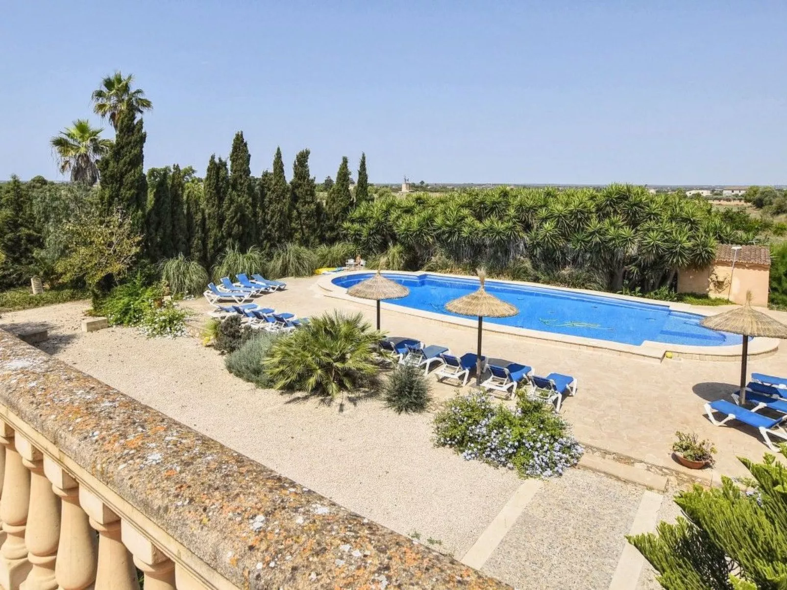 In Campos mit Privatem Pool - Drinnen