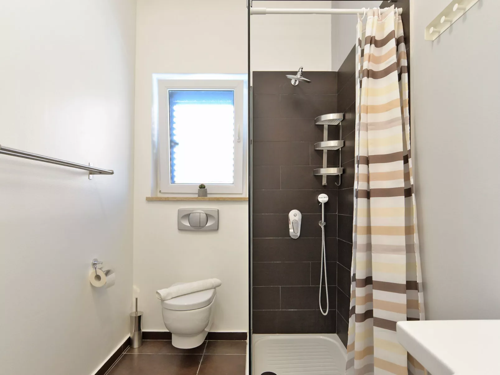 Villa 1519 - Image-tags.info