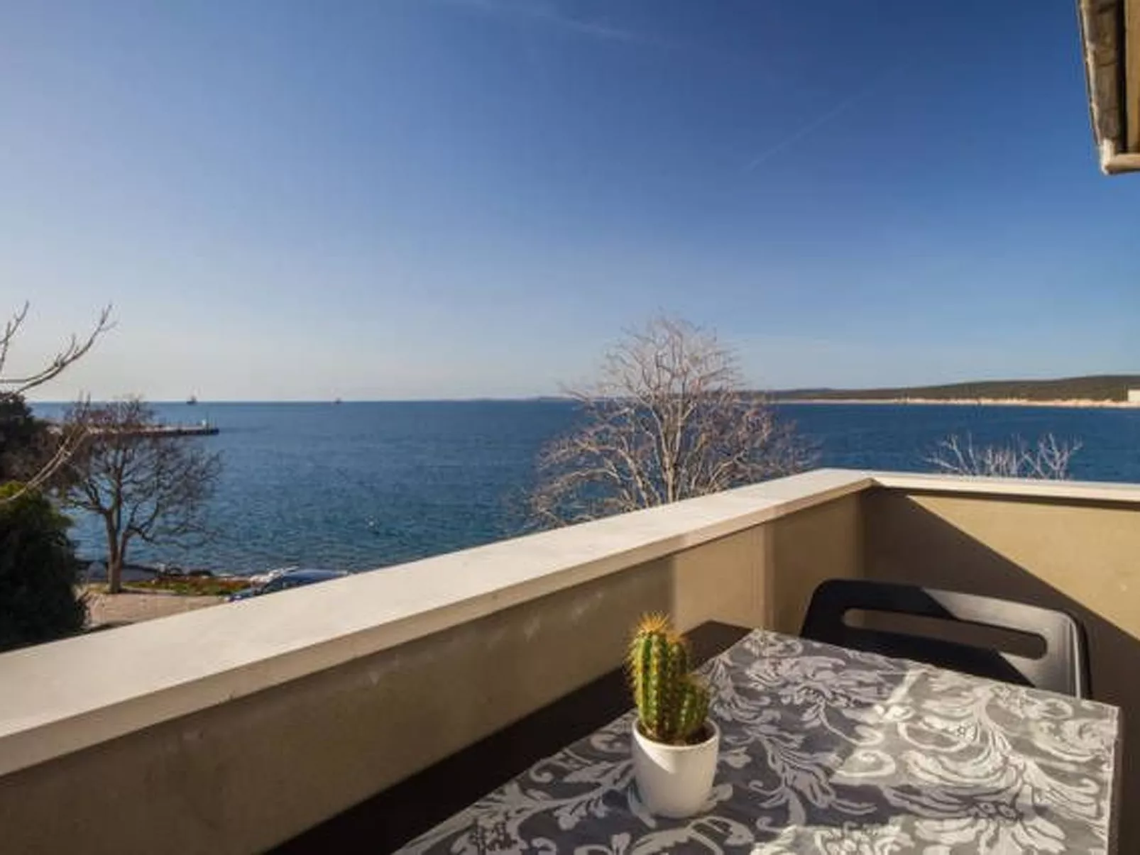 Sea apartment