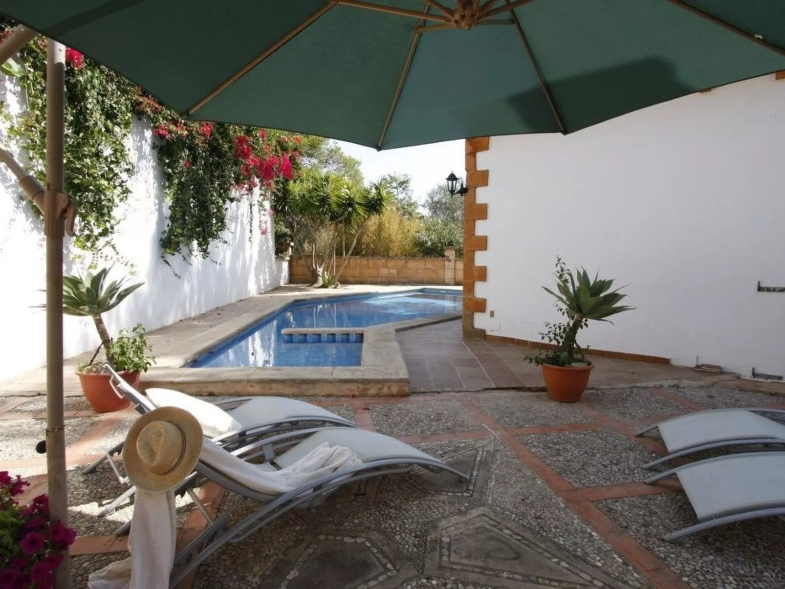 Villa Es Morro de sa Carabassa - Der Pool verfüg