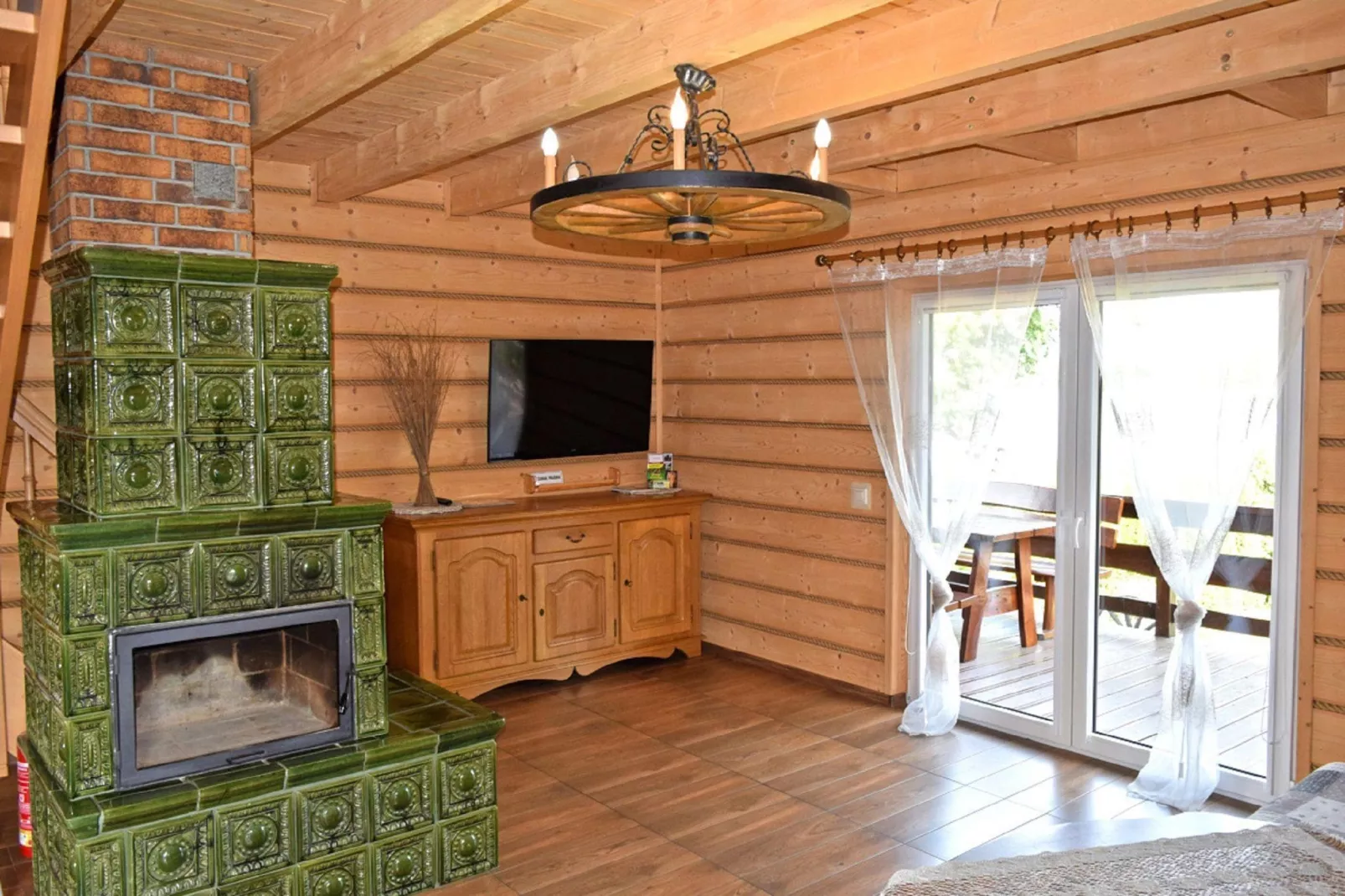 	Dom wakacyjny nad jeziorem Goszcza w Lubrzy dla max 6 osób