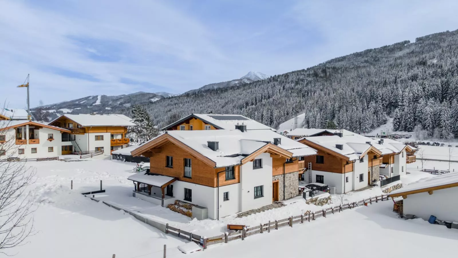 Tauernlodge Wagrain Edelweiss 42E - Exterior in winter