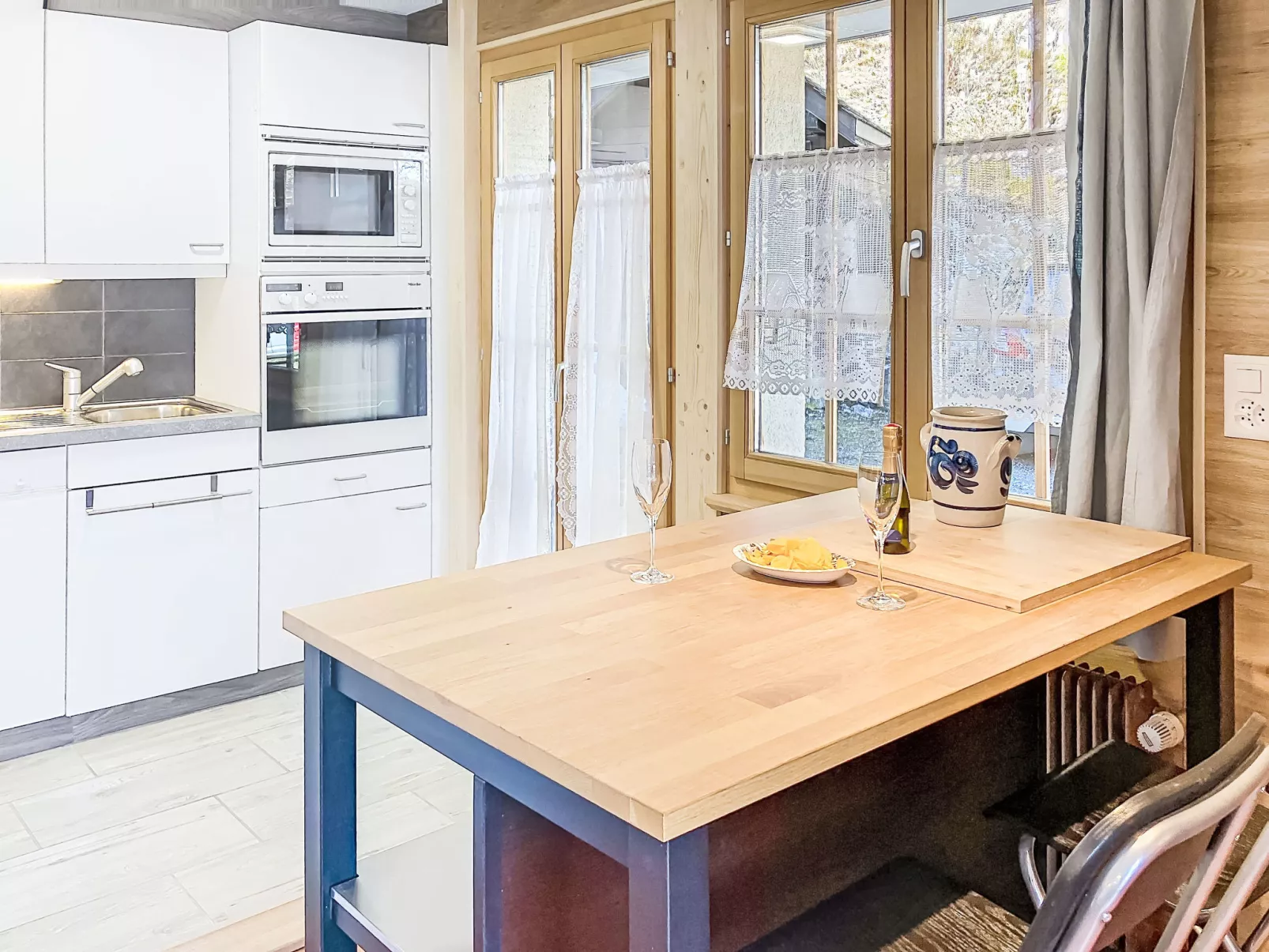 Chalet l'Aube - Drinnen