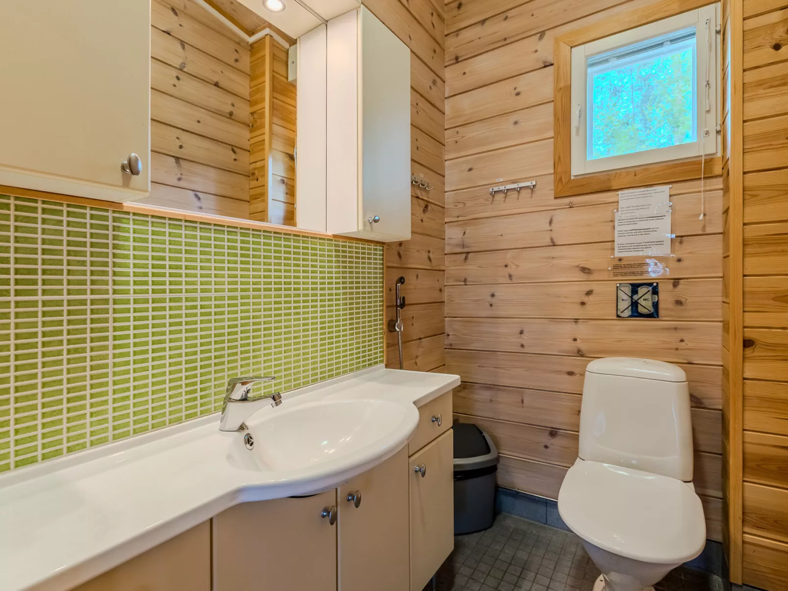 Kainaloranta - Dedans