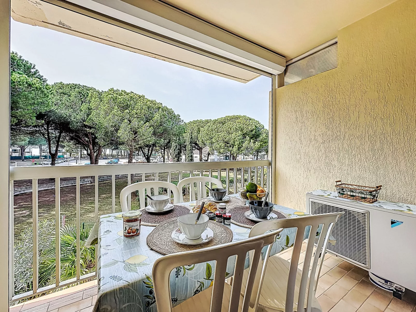 Los Amigos - Drinnen