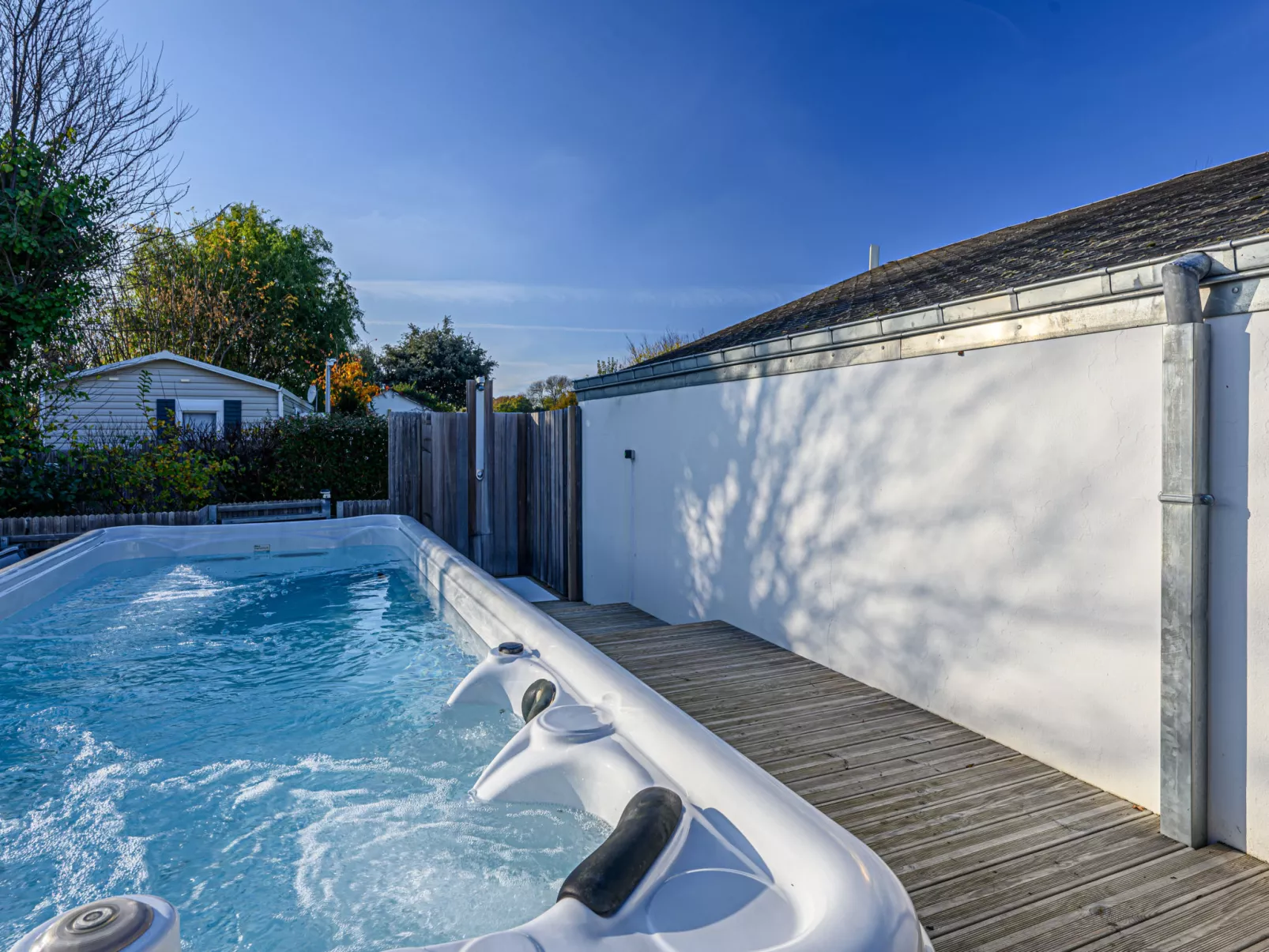 L'échasse - Outside