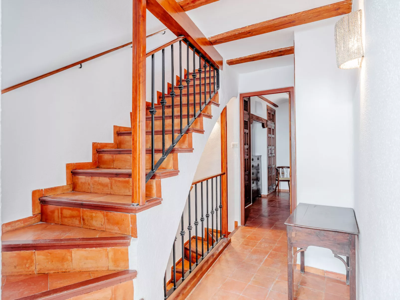 Villa Blanca - Inside