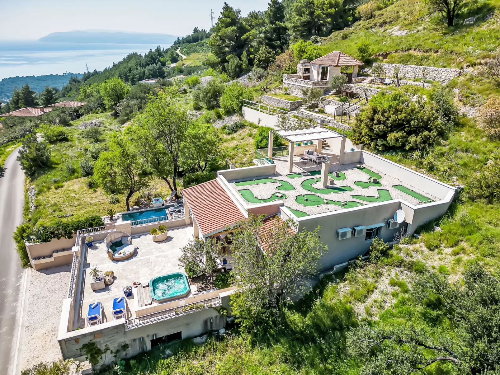 "Villa Rita" mit Blick auf das Wasser - Dehors