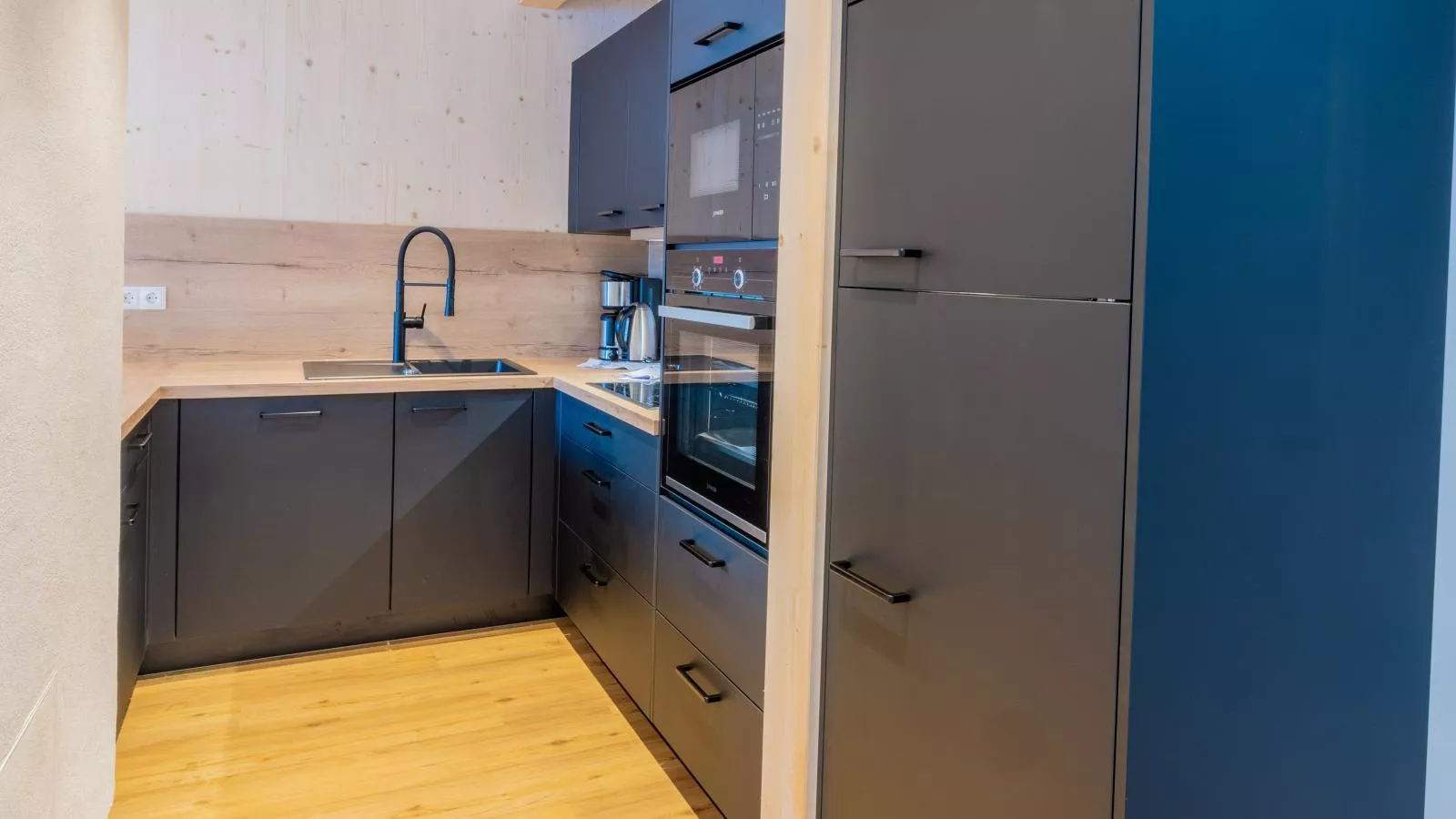 Kreischberg W18-Kitchen