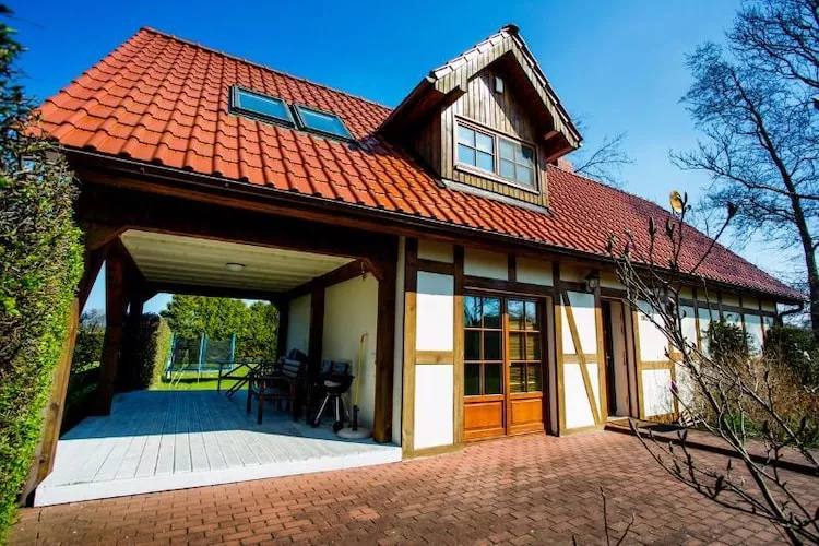 Dom wakacyjny w Karwieńskich Błotach