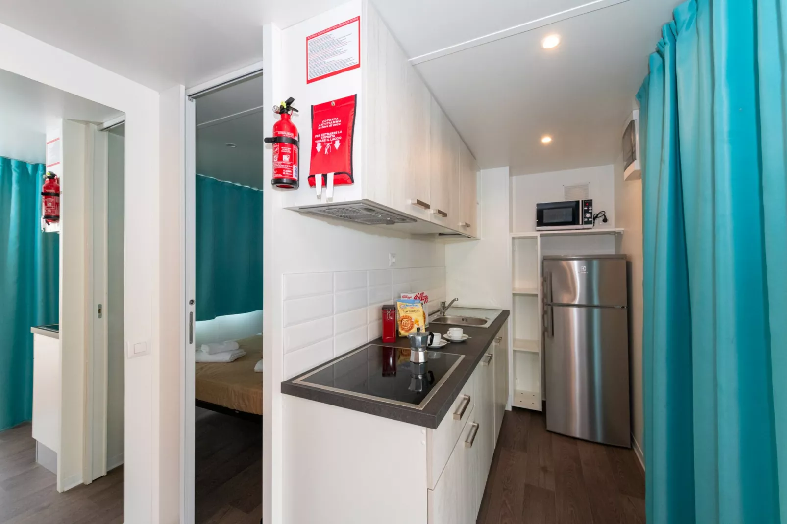 Mobile Homes The Garda Village, Sirmione-MH Deluxe - Küche