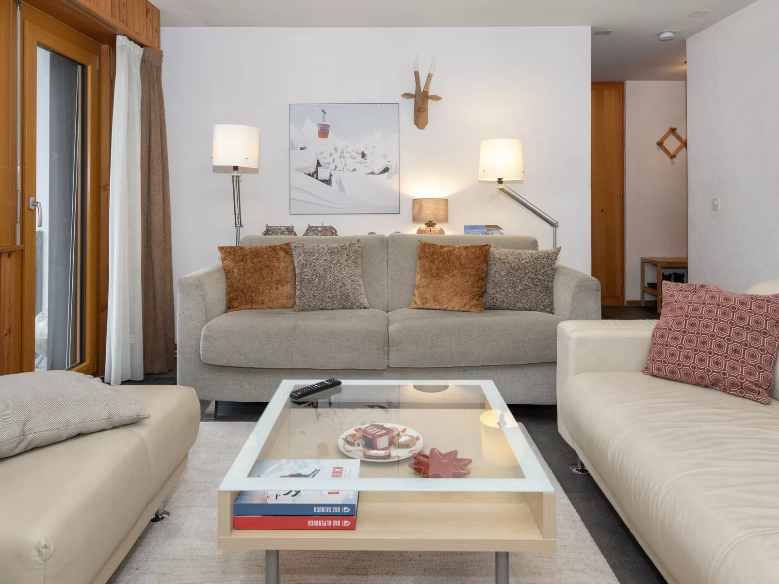 Prachalier I No6 - Inside