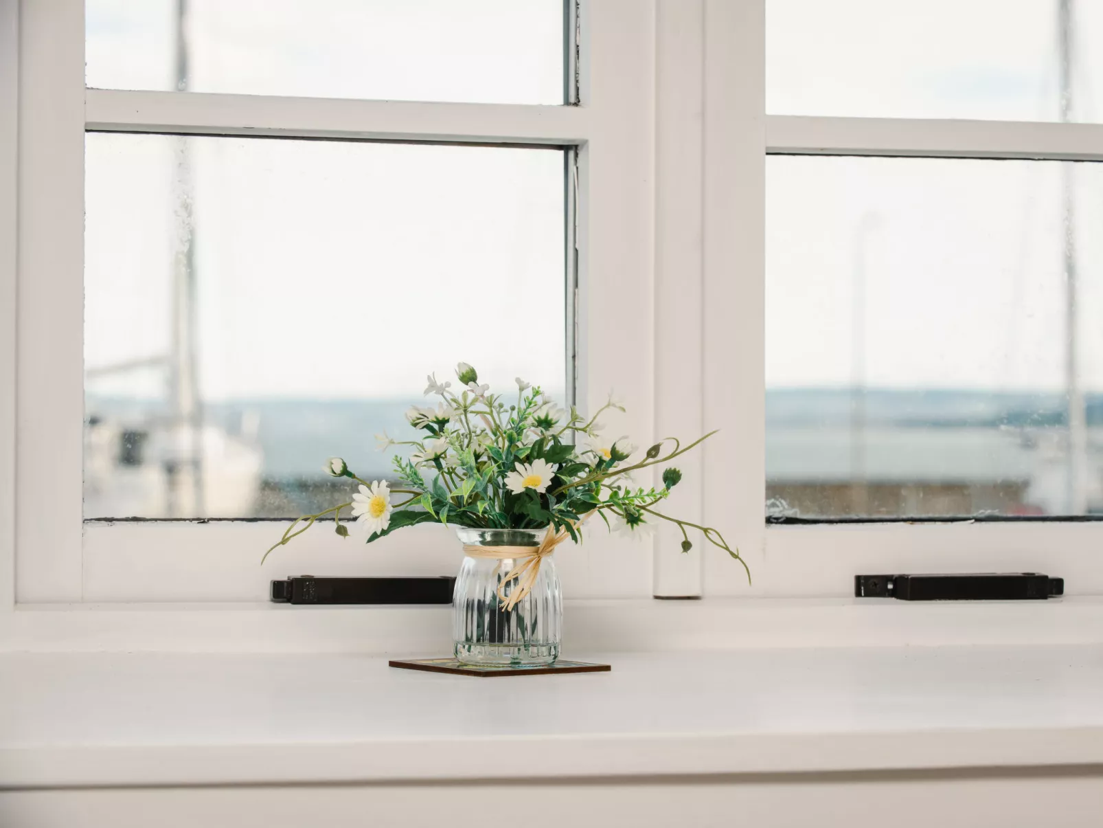 Marina View - Inside