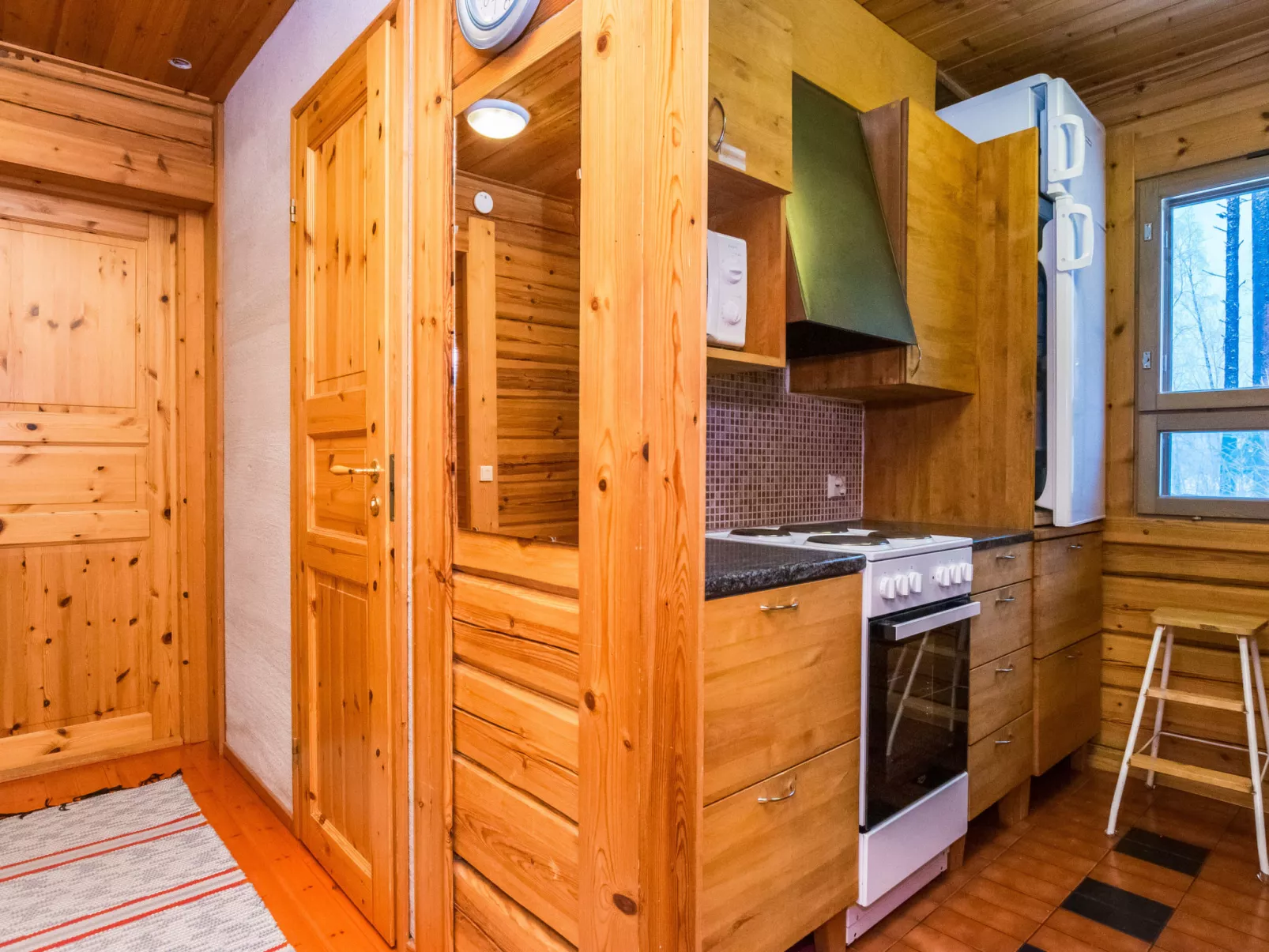 Luhtalemmikki - Dedans