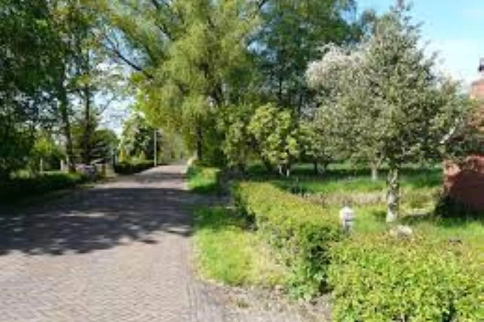Safaritent ''Noflik"-Gebiete Sommer 1 km