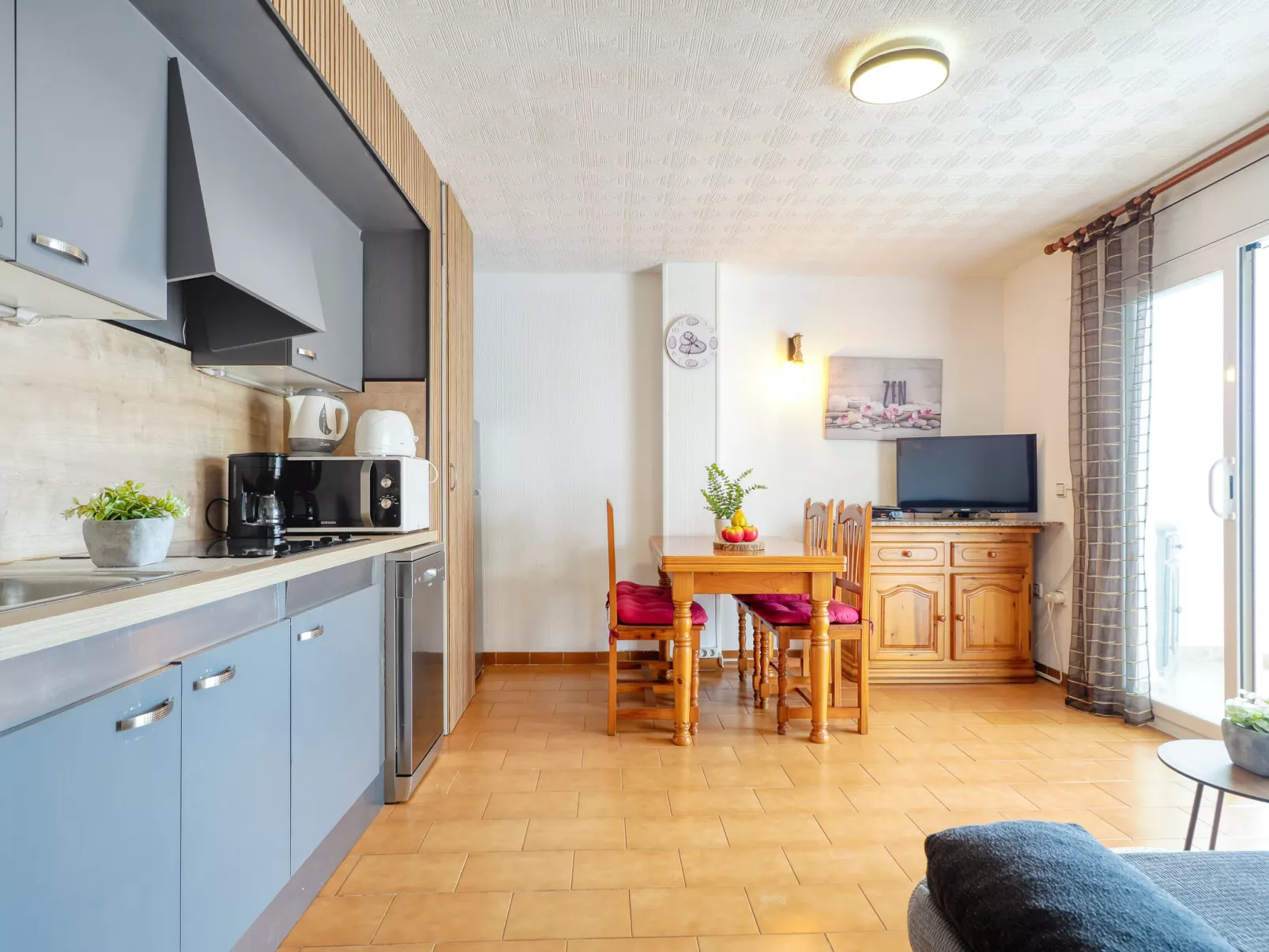 Canal Port Empuries - Drinnen