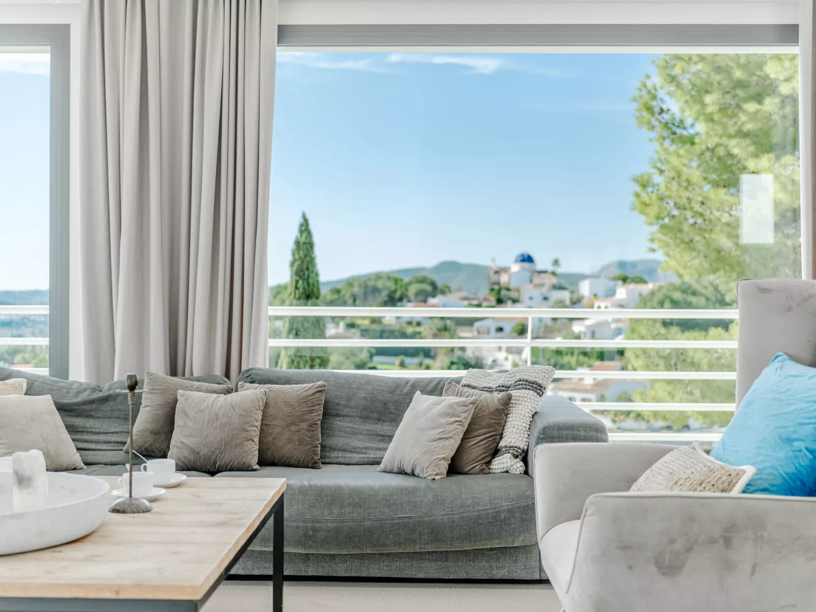 Casa Guapa - Outside