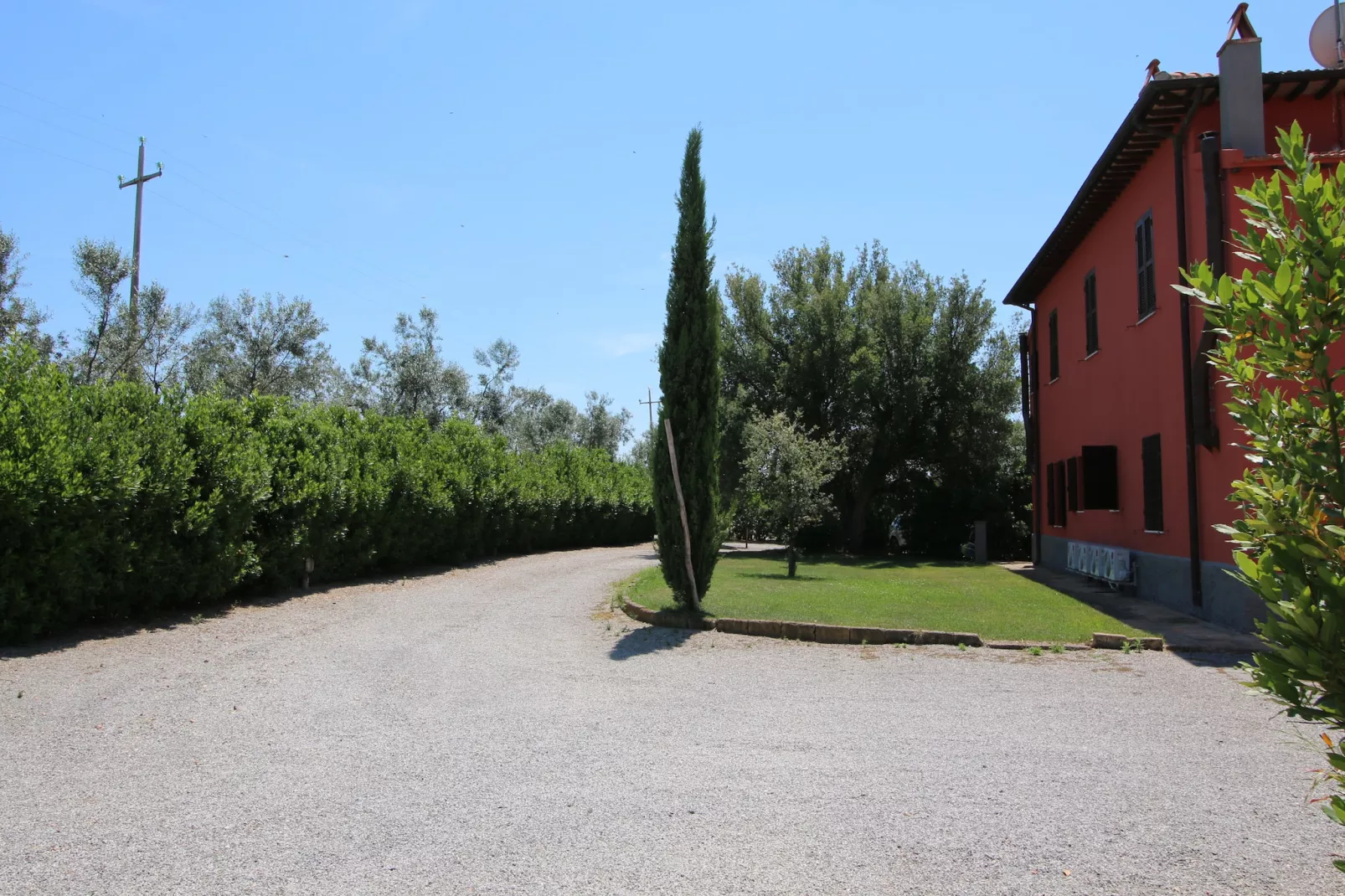 Corbezzolo - Außenbereich Sommer