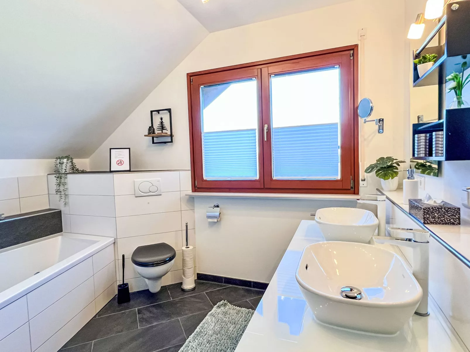 Haus an der Sonne - Inside