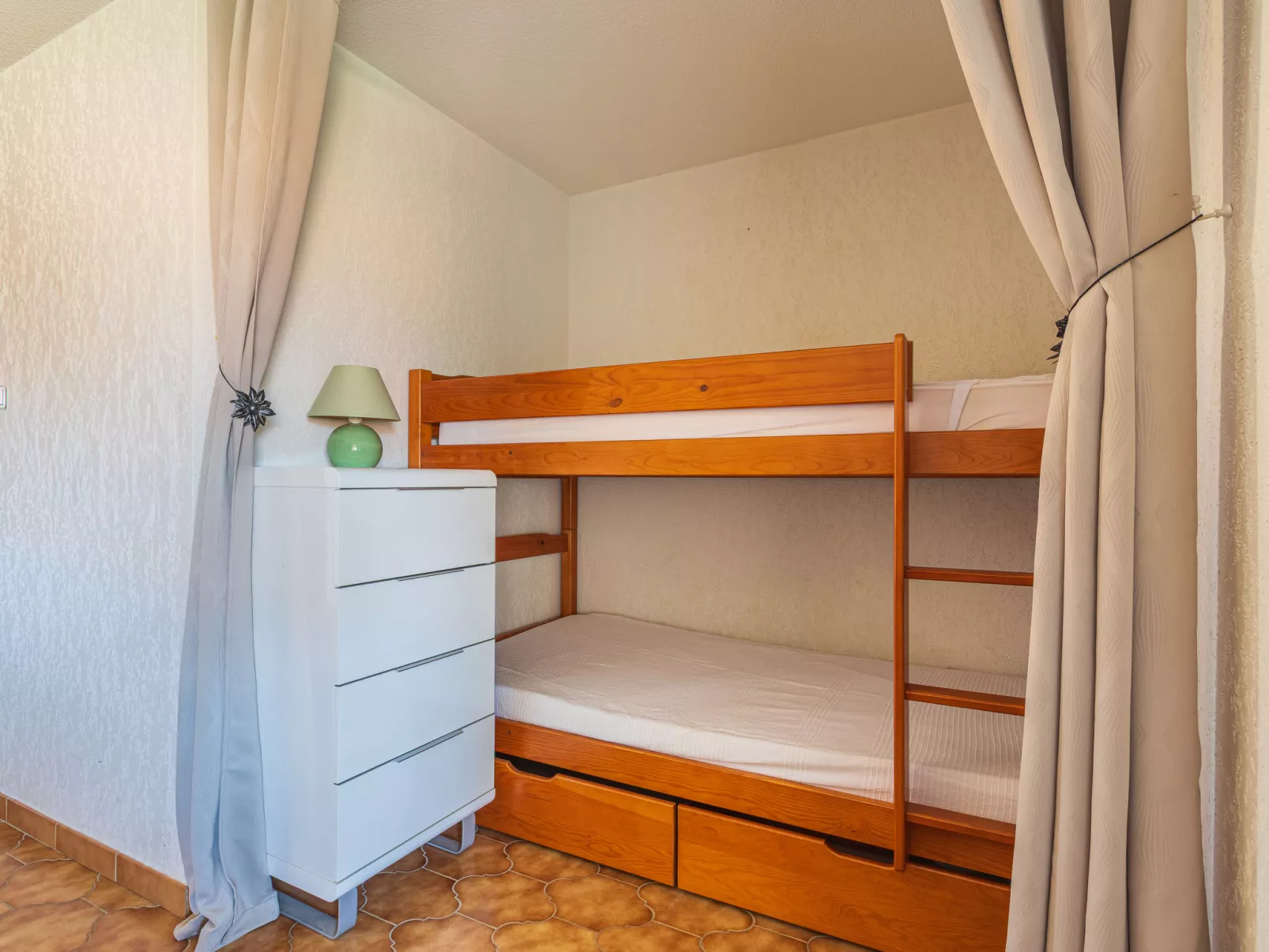 Les Caraïbes - Drinnen