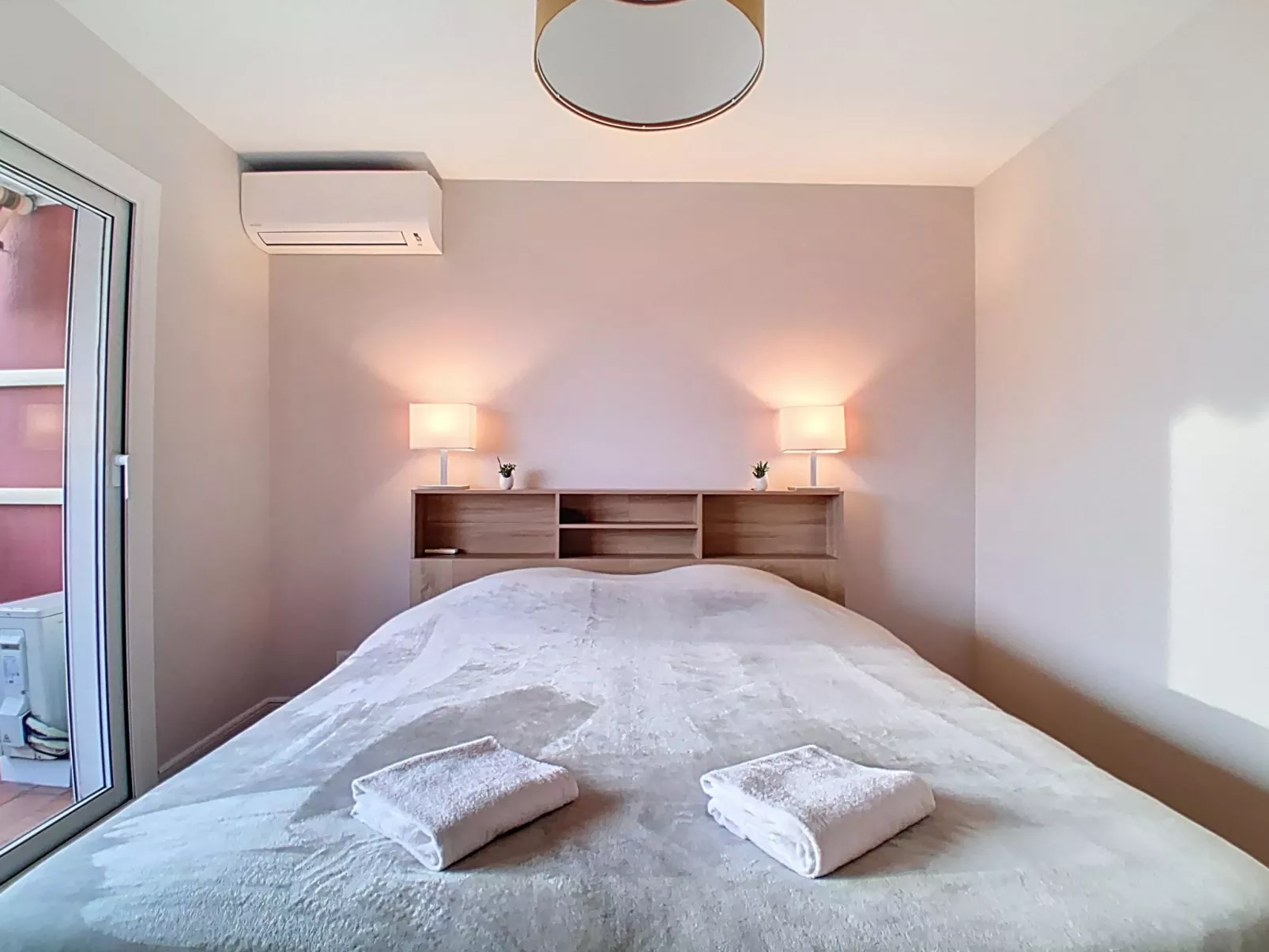 L'Astrolade - Drinnen