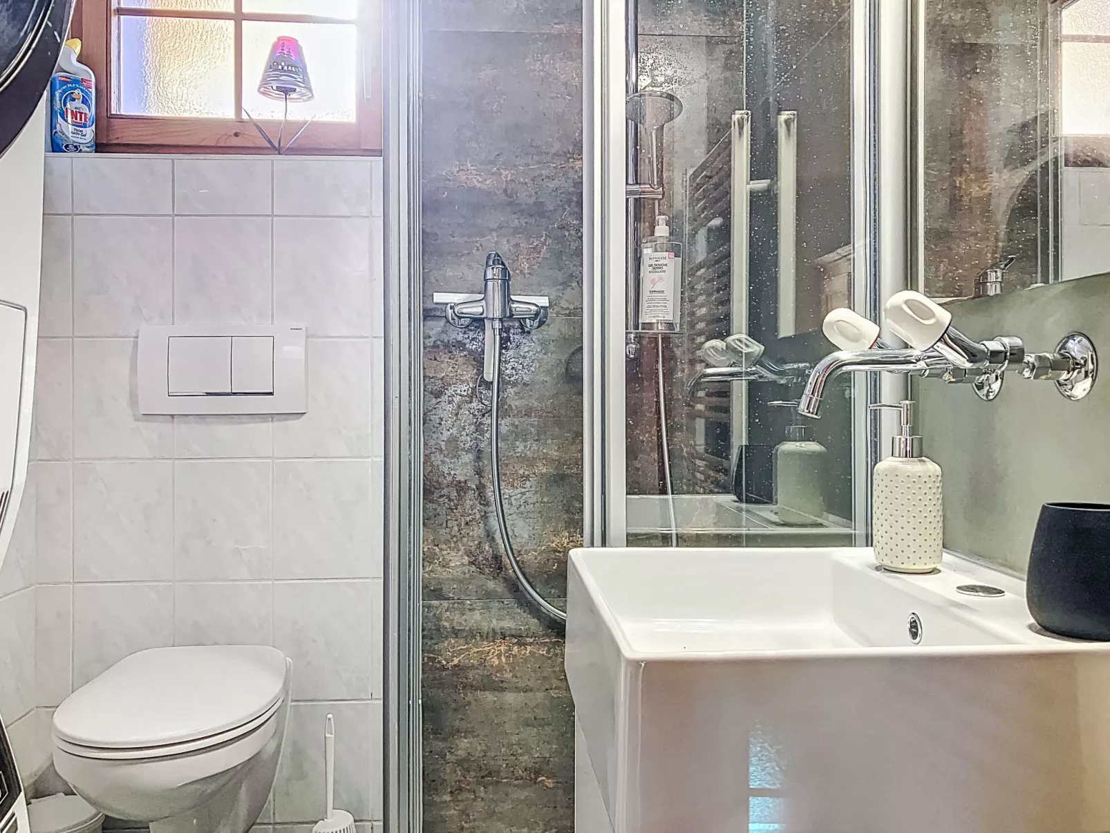 Bon-Accueil - Dedans