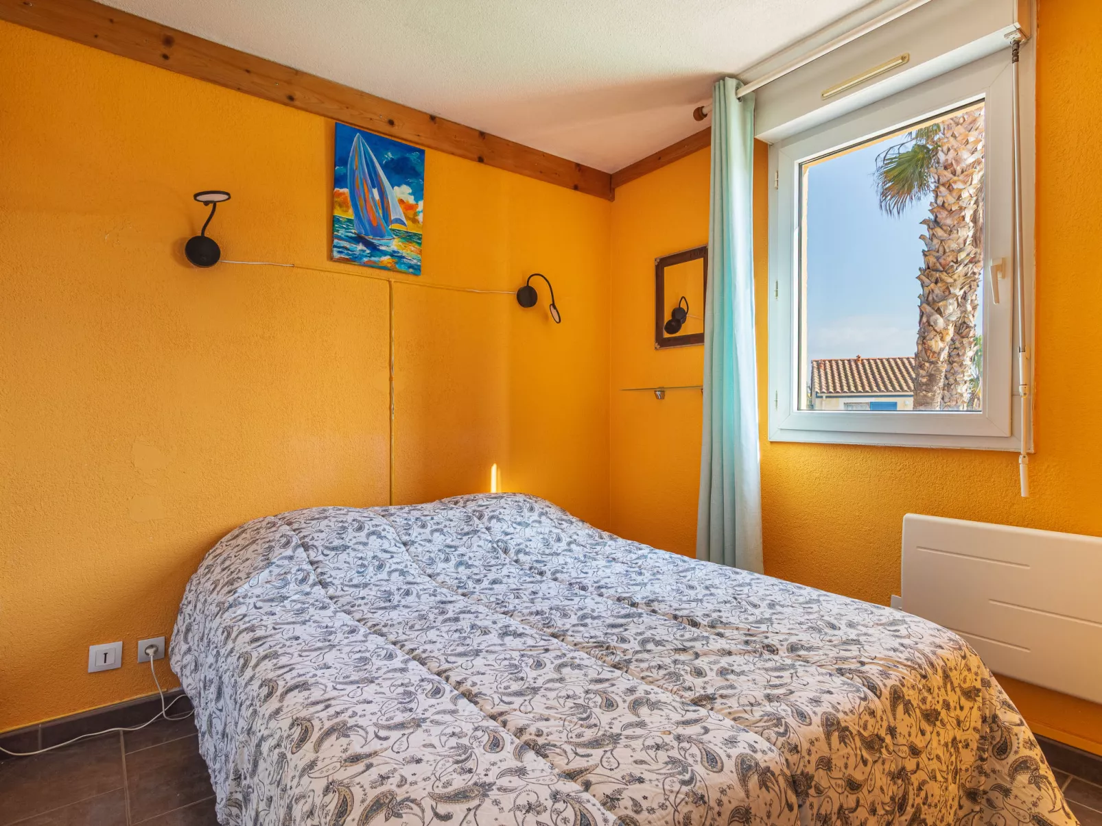 Marie Galante - Drinnen