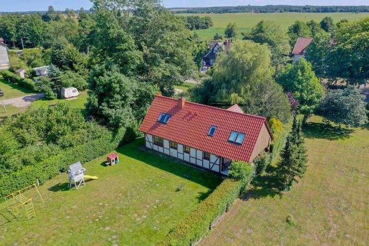 Dom wakacyjny w Karwieńskich Błotach - Outdoor