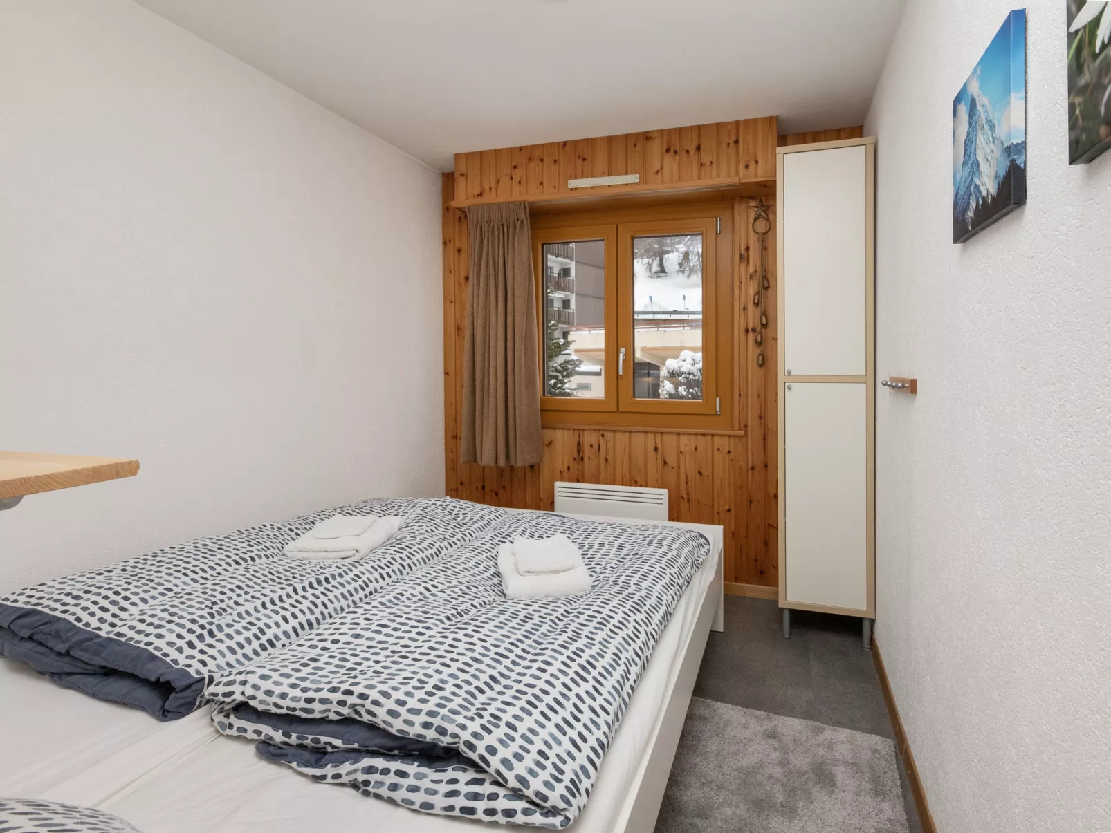 Prachalier I No6 - Inside