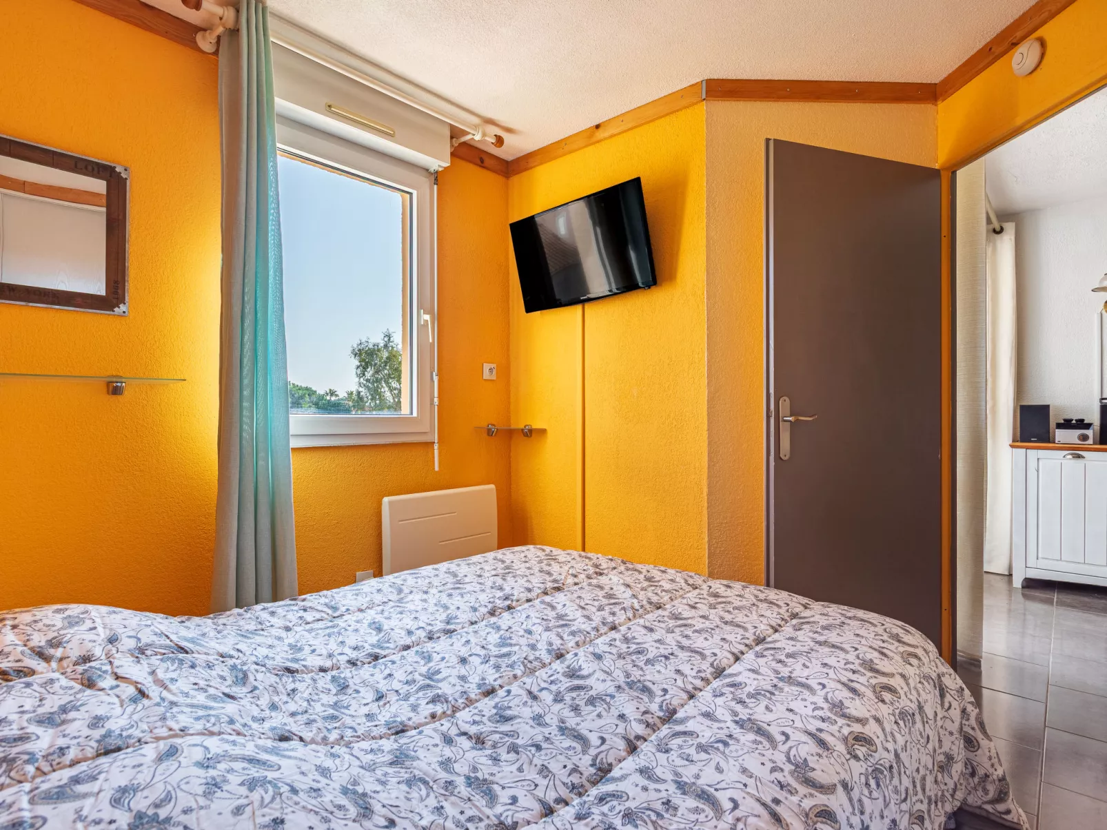 Marie Galante - Drinnen