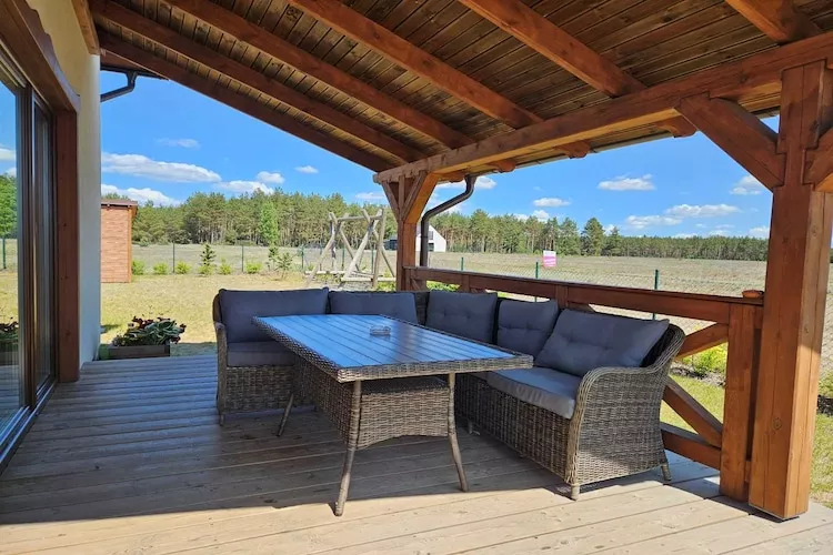 Dom wakacyjny bliźniak Wdzydze 1 - Terrasse / balcon
