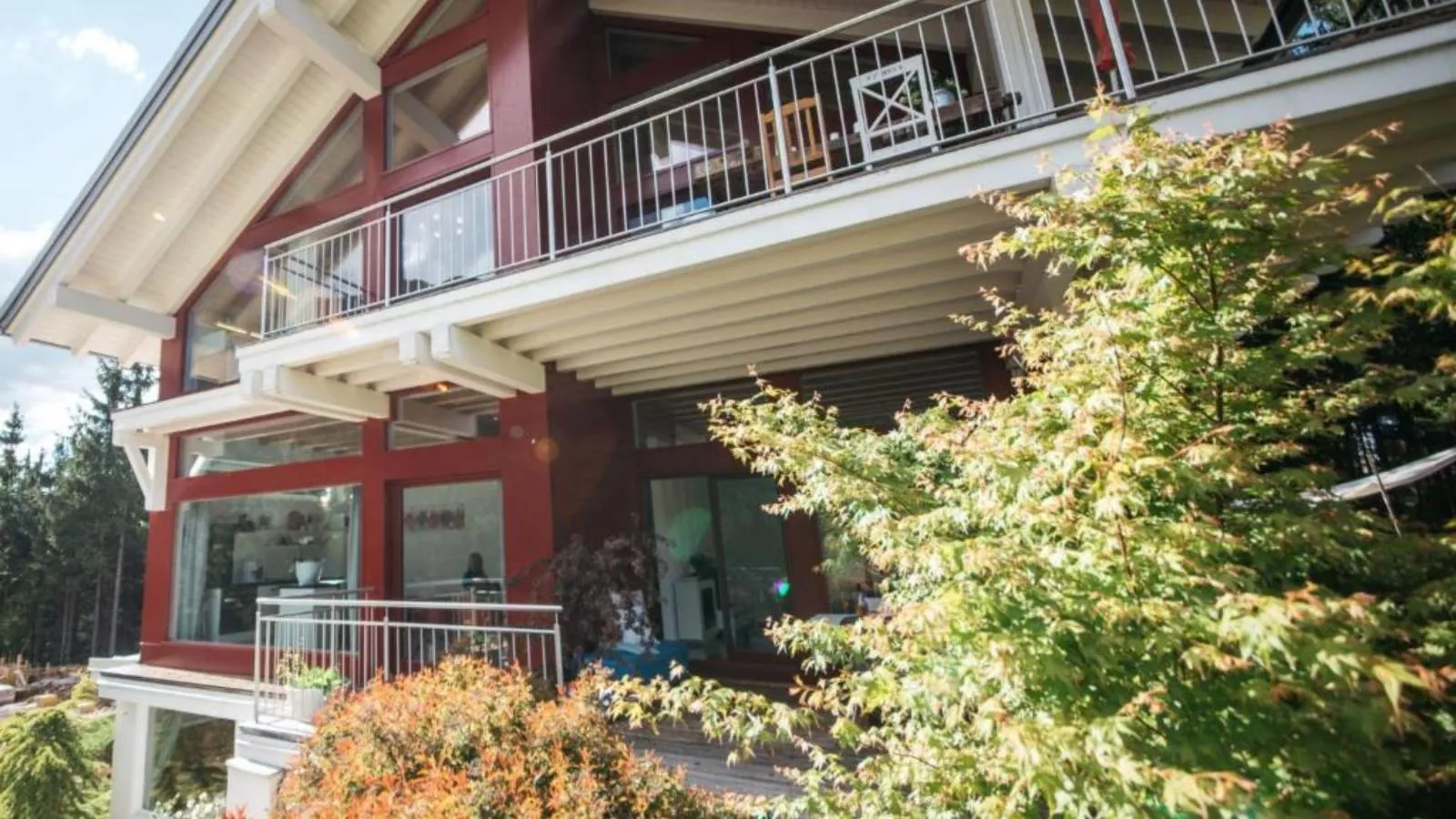 Karawankenblick - Außenbereich Sommer