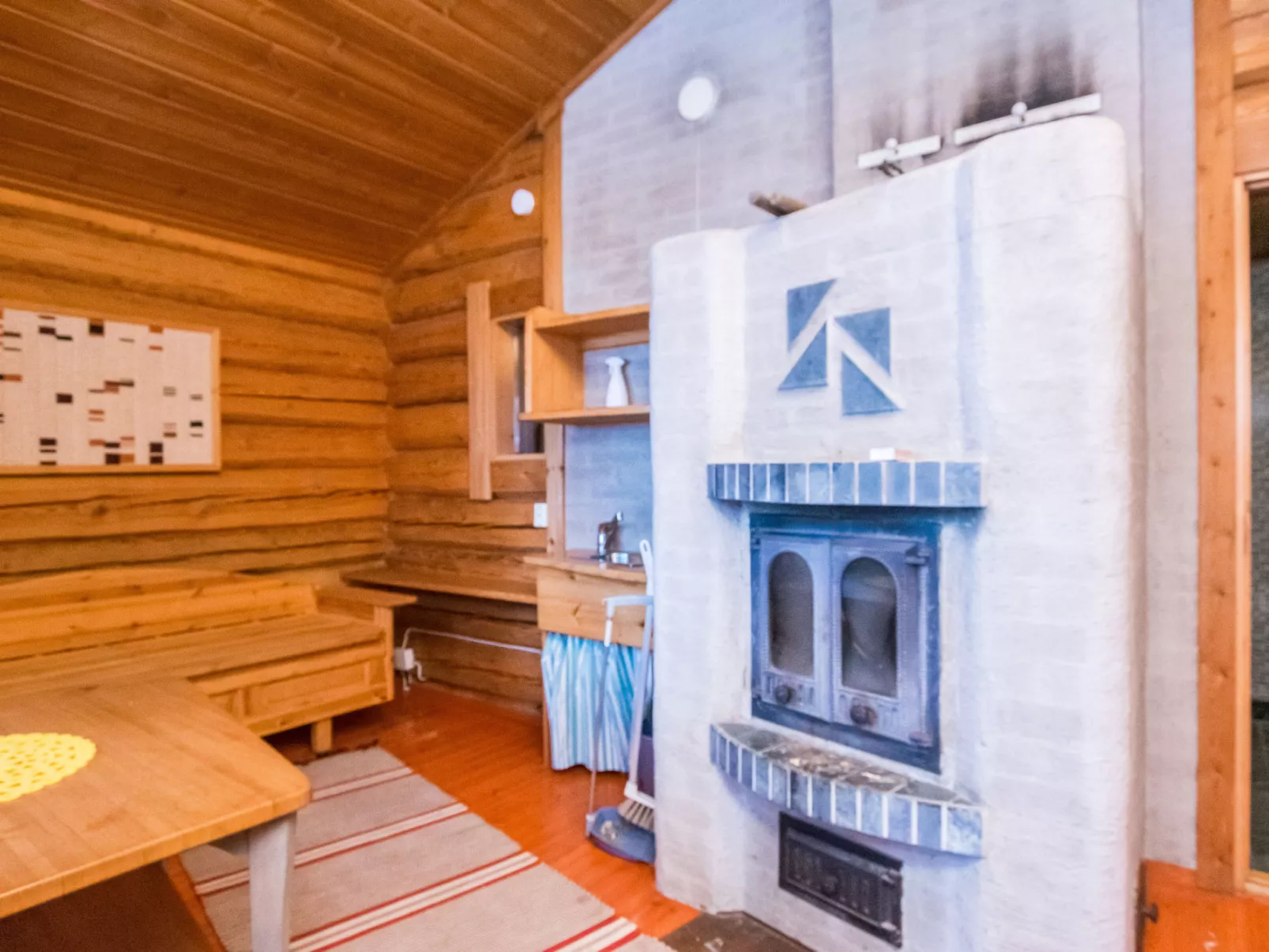 Luhtalemmikki - Dedans