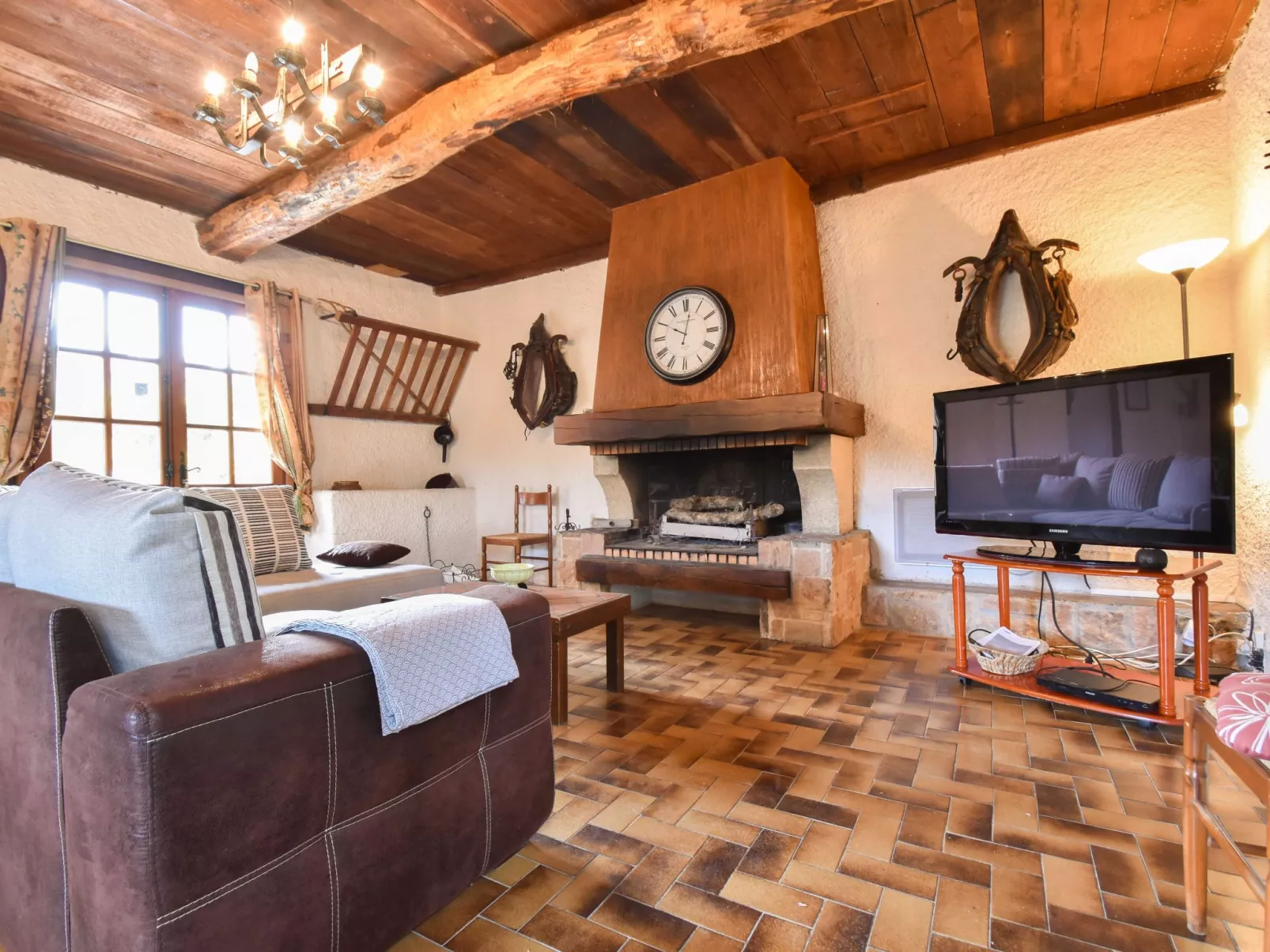 Charmantes Natursteinhaus mit Pool - Image-tags.info