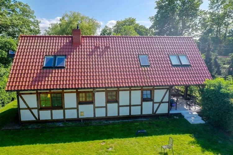 Dom wakacyjny w Karwieńskich Błotach - Outdoor