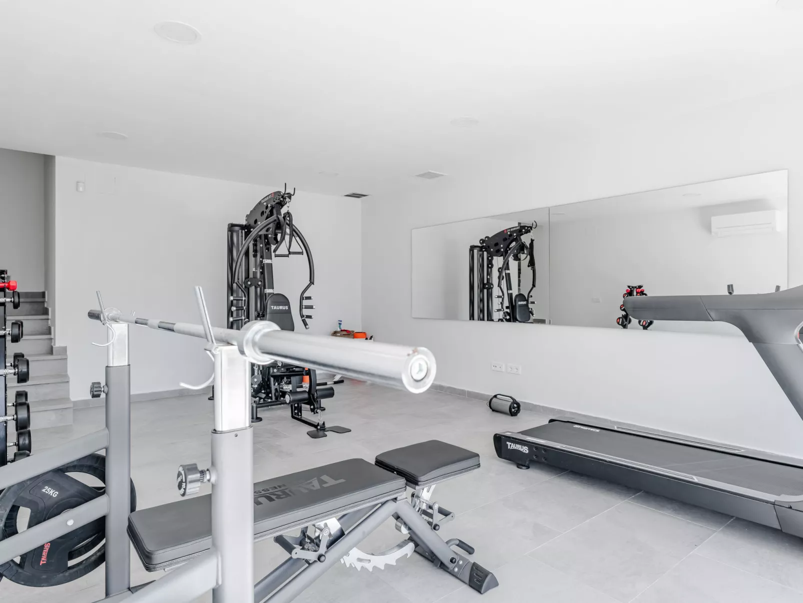 Casa Guapa - Outside