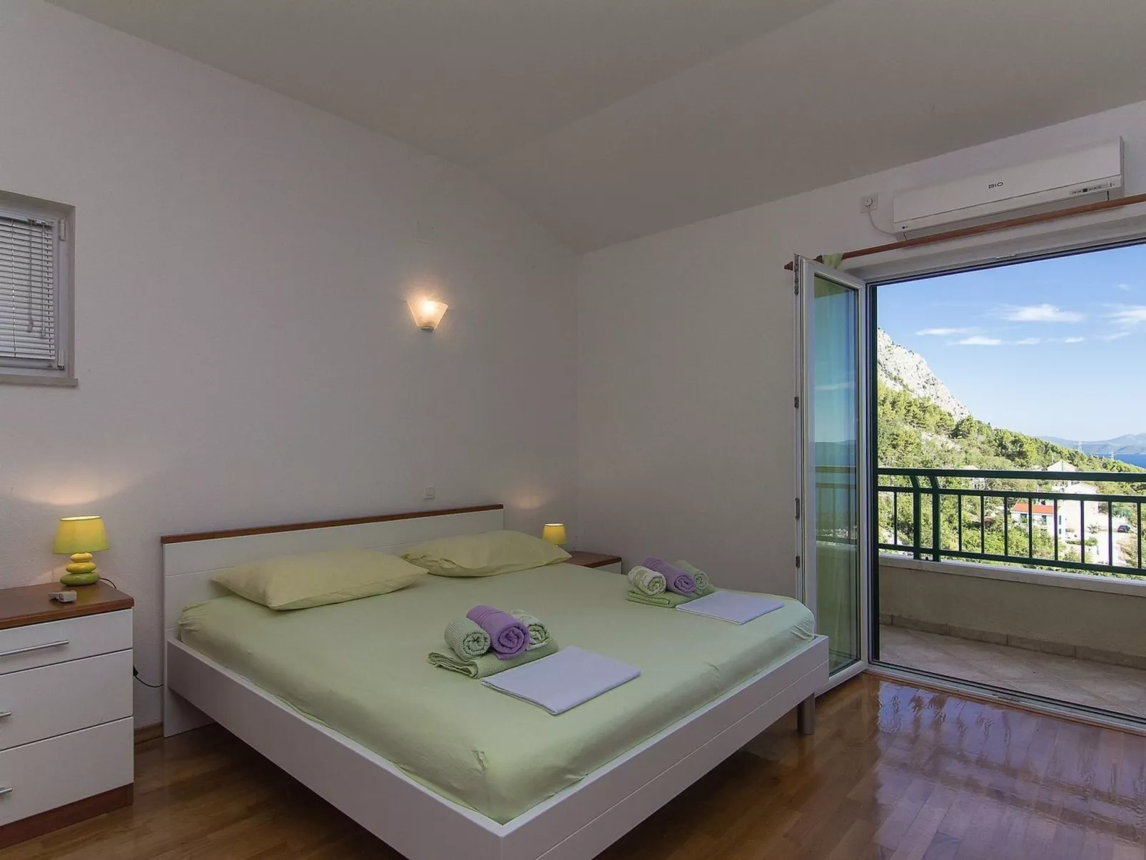 Villa Makar - Image-tags.info